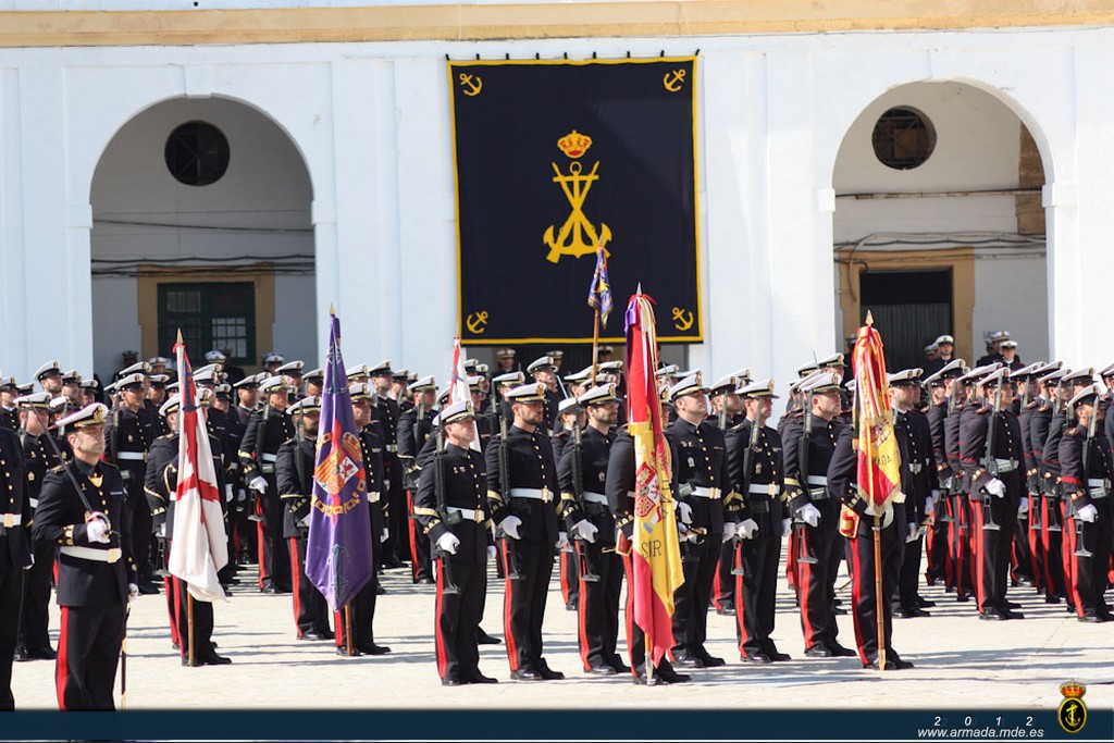Parada Militar en el Tercio Armada de San Fernando